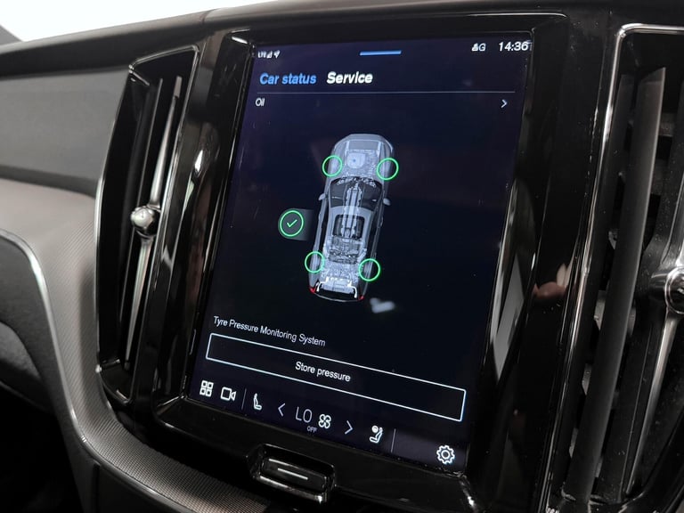 2021 Volvo XC60 R-Design Pro T8 AWD (390 hp) Auto ESTATE Petrol/Electric Hybrid Automatic