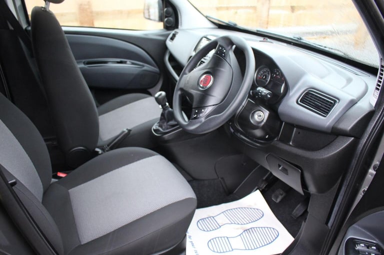 FIAT DOBLO 1.6 MVLTIJET MAXI WHEELCHAIR ACCESS 5 ST 2019