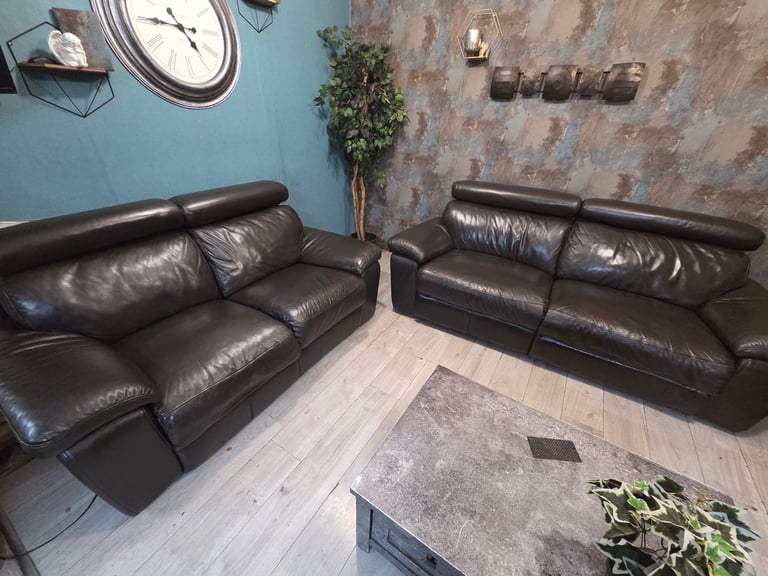 Harveys GENUINE leather electric recliner 3+2 seater sofa 🛋 