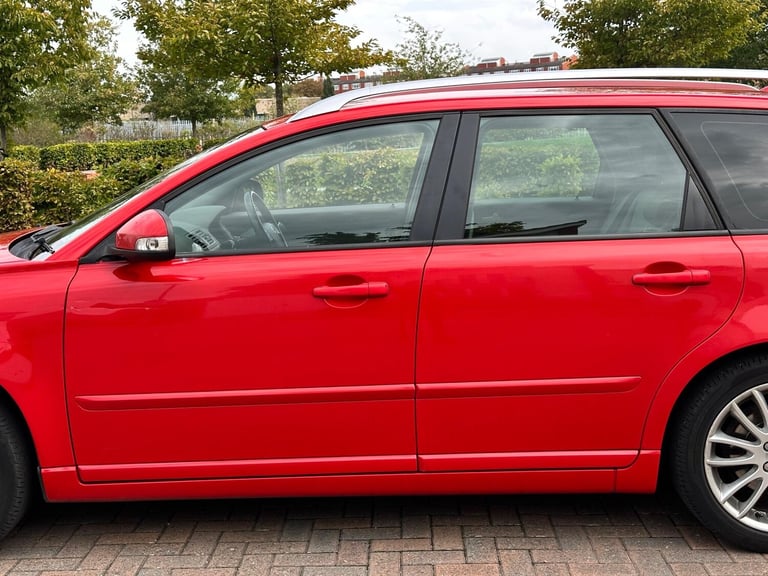 2009 Volvo V50 1.6D DRIVe SE Lux Euro 4 (s/s) 5dr ESTATE Diesel Manual