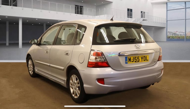 2005 Honda Civic 1.6 i-VTEC Executive 5dr Auto HATCHBACK PETROL Automatic