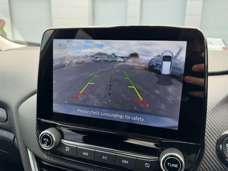 2022 Ford Fiesta Fiesta Titanium Vignale 5 door 1.0L EcoBoost 125PS mHEV FWD 6-Speed Manual HATCH...