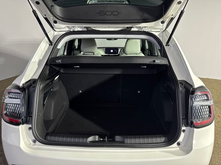 2024 Fiat 600 1.2 Hybrid 48V 136 5dr eDCT-6 HATCHBACK PETROL Automatic