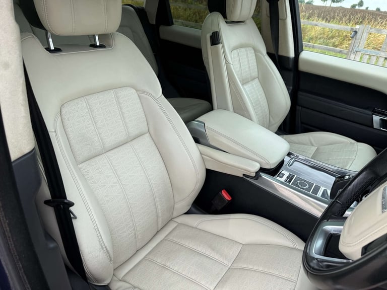 2018 Land Rover Range Rover Sport 4.4 SDV8 Autobiography Dynamic 5dr Auto ESTATE DIESEL Automatic