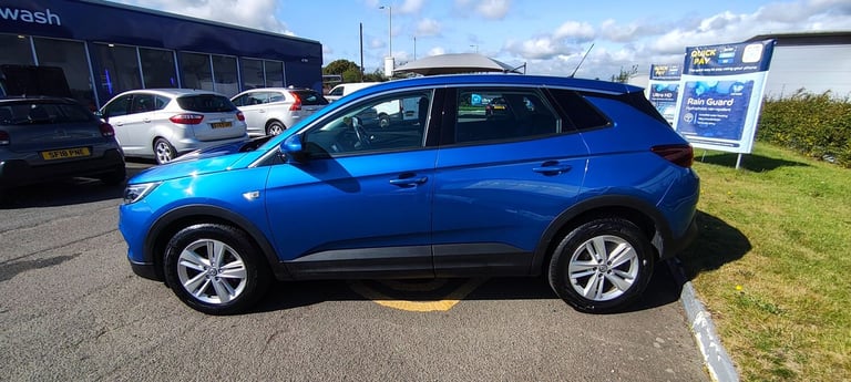 2020 Vauxhall Grandland X 1.2L SE Premium T SUV 5dr Petrol Manual Euro 6 (128 bhp) SUV Petrol Manual