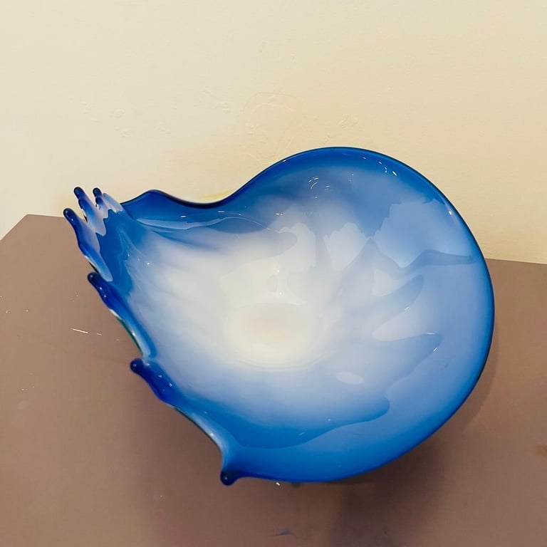 Vintage 1970s Murano Glass Centerpiece Shell Bowl Beautiful Blue 