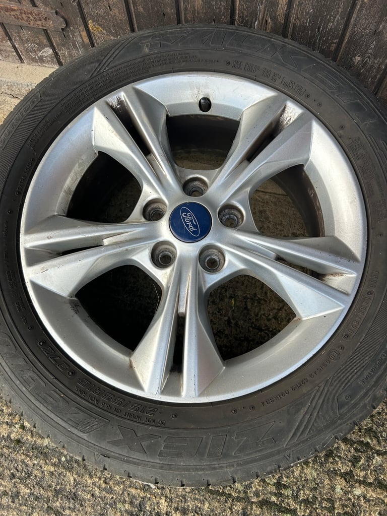 Alloy wheel