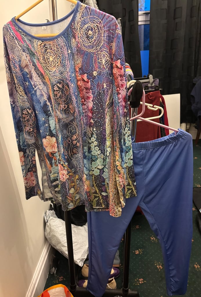 Ladies bundle 4 tops size xl/14 new 