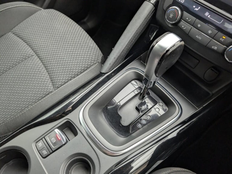 2017 Renault Kadjar 1.5 dCi Dynamique Nav SUV 5dr Diesel EDC Euro 6 (s/s) (110 ps) - CLIMATE, C H...