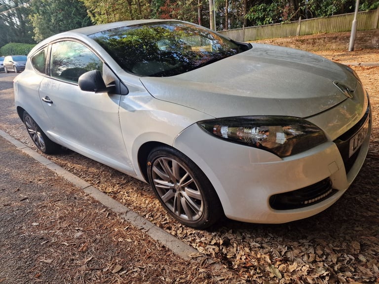 image for Renault, MEGANE, Coupe, 2012, Manual, 1461 (cc), 3 doors