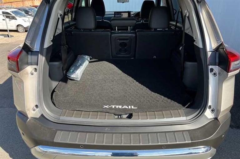 2025 Nissan X-Trail 1.5 E-POWER E-4ORCE 213 TEKNA+ 5DR [7 SEAT] AUTO 4x4 Hybrid Automatic