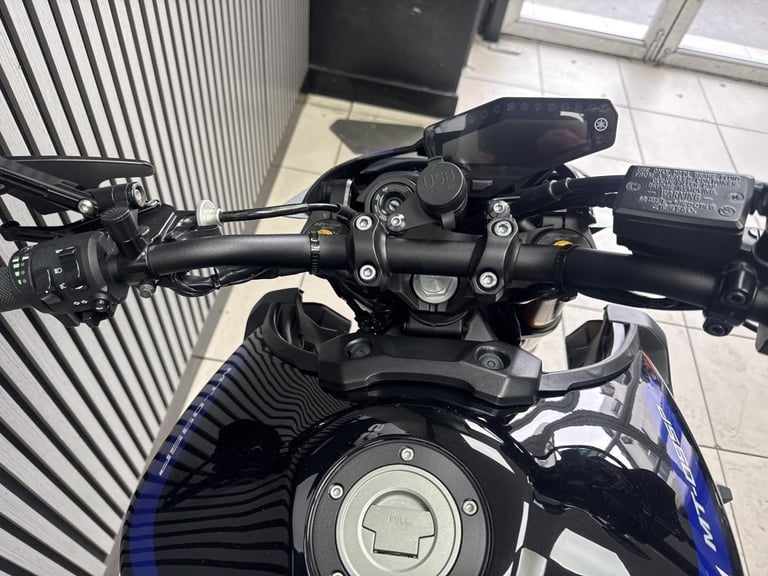 2018 Yamaha MT09Sp naked sport Akrapovic exhaust loads of upgrades