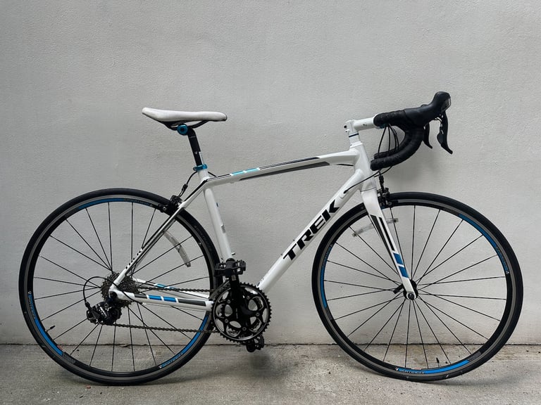 image for Trek Madone 2.1 105 Alu/Carbon Road Bike 6 Month WARRANTY!! (22"/56cm)