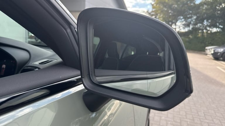 2025 Volvo XC40 Plus, B4 Mild hybrid, Petrol, Dark Estate Petrol Automatic