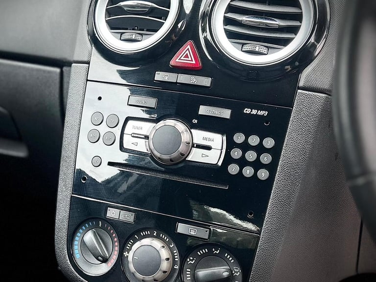 VAUXHALL CORSA 1.2 16V Limited Edition 2014