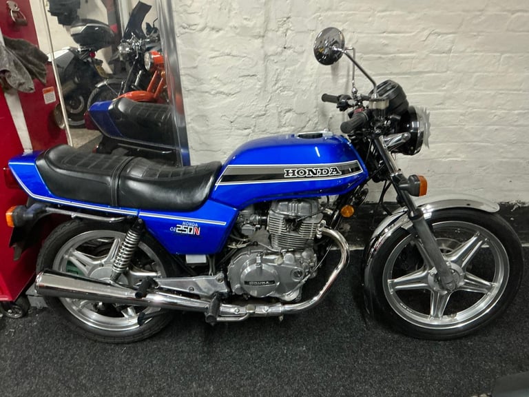 image for Honda super dream 250 free delivery 
