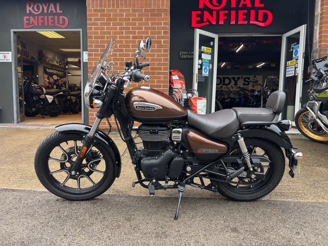 2024 ROYAL ENFIELD METEOR 350CC E5 SUPERNOVA BROWN 