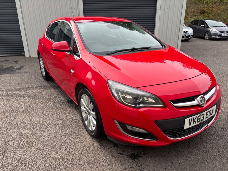 Vauxhall, ASTRA ELITE 2.0 CDTI 5dr manual Hatchback # GREAT VALUE #