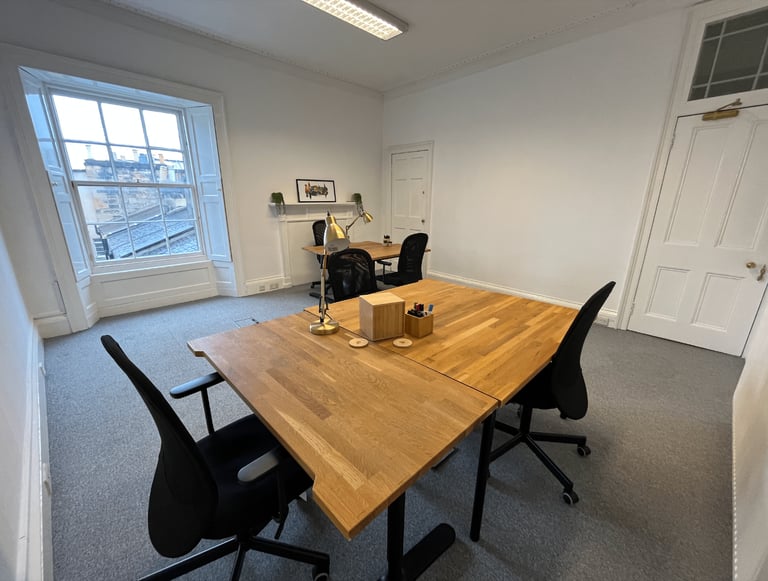 5-8 Desk Office in Edinburgh West End