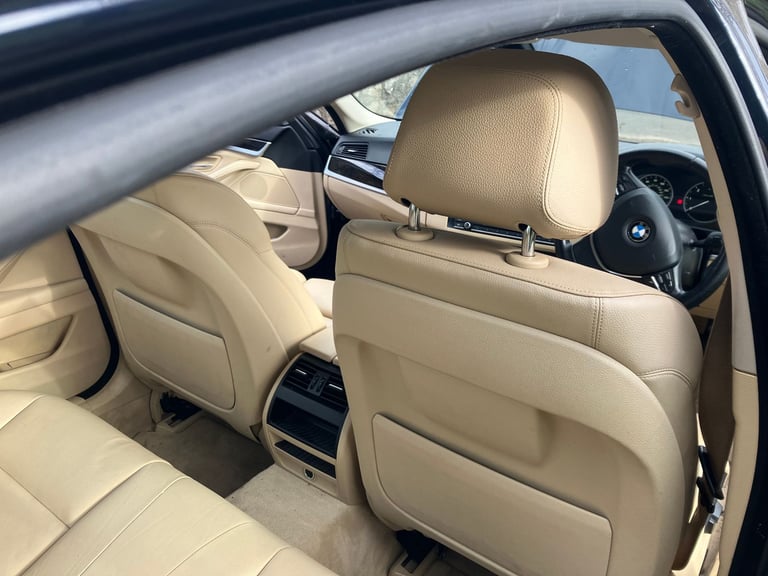 BMW, 5 SERIES, Saloon, 2014, Manual, 1995 (cc), 4 doors