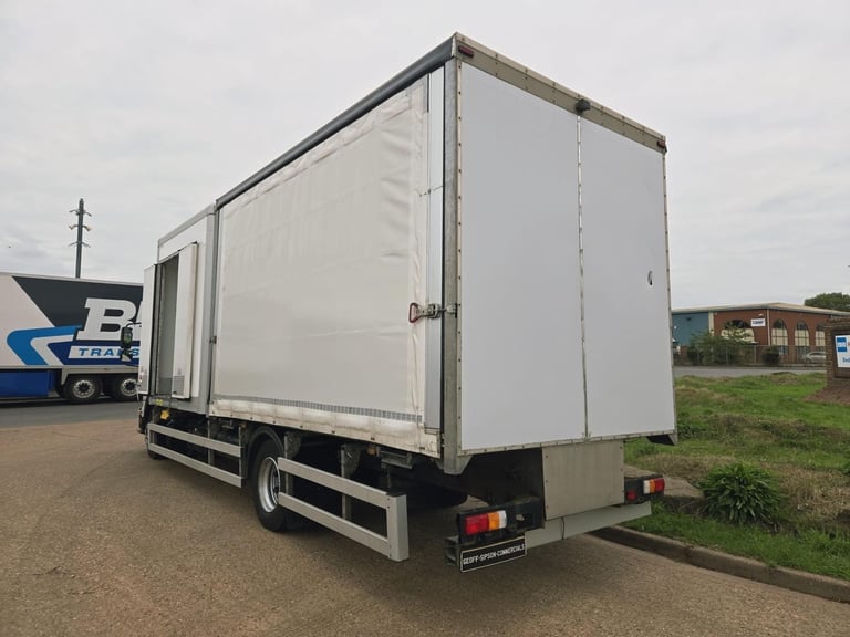 ISUZU FORWARD F135 240 13.5 TON FRIDGE / CURTAINSIDER, EURO 6, CARRIER SUPRA 550