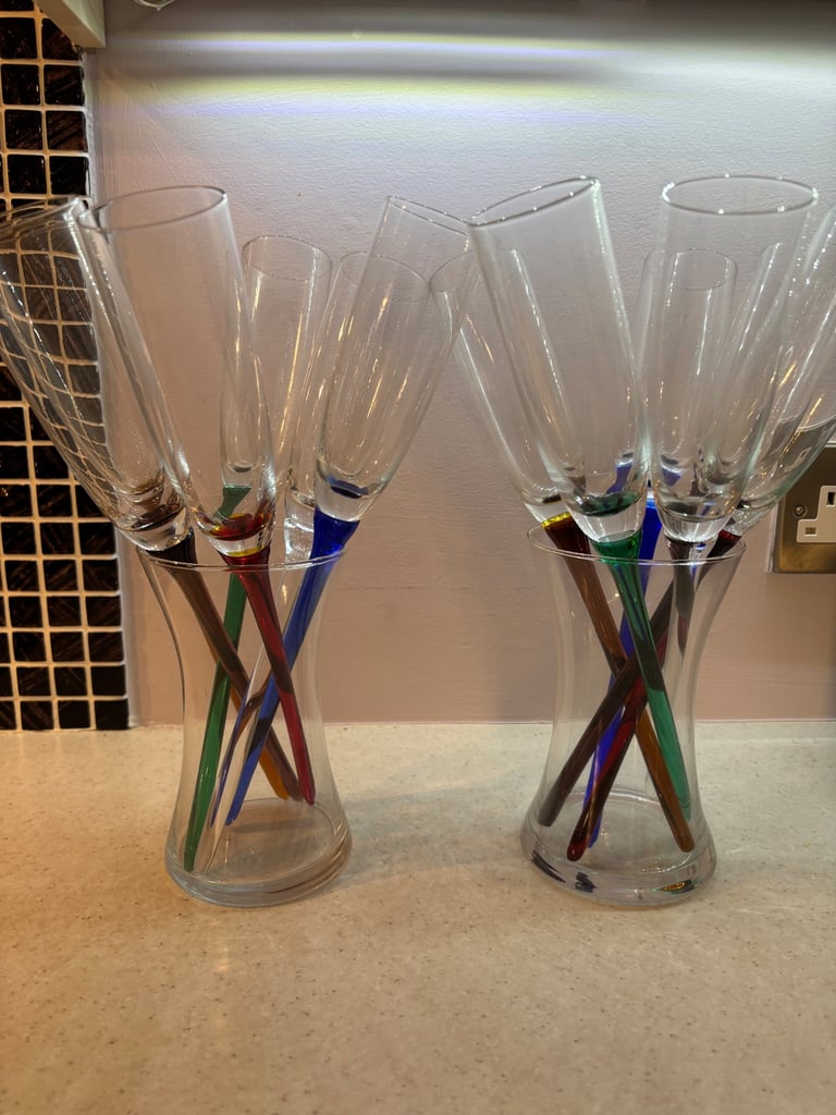 image for Champagne/Prosecco Set x 2