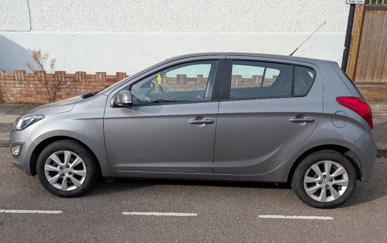 Hyundai, I20, Hatchback, 2013, Manual, 1248 (cc), 5 doors