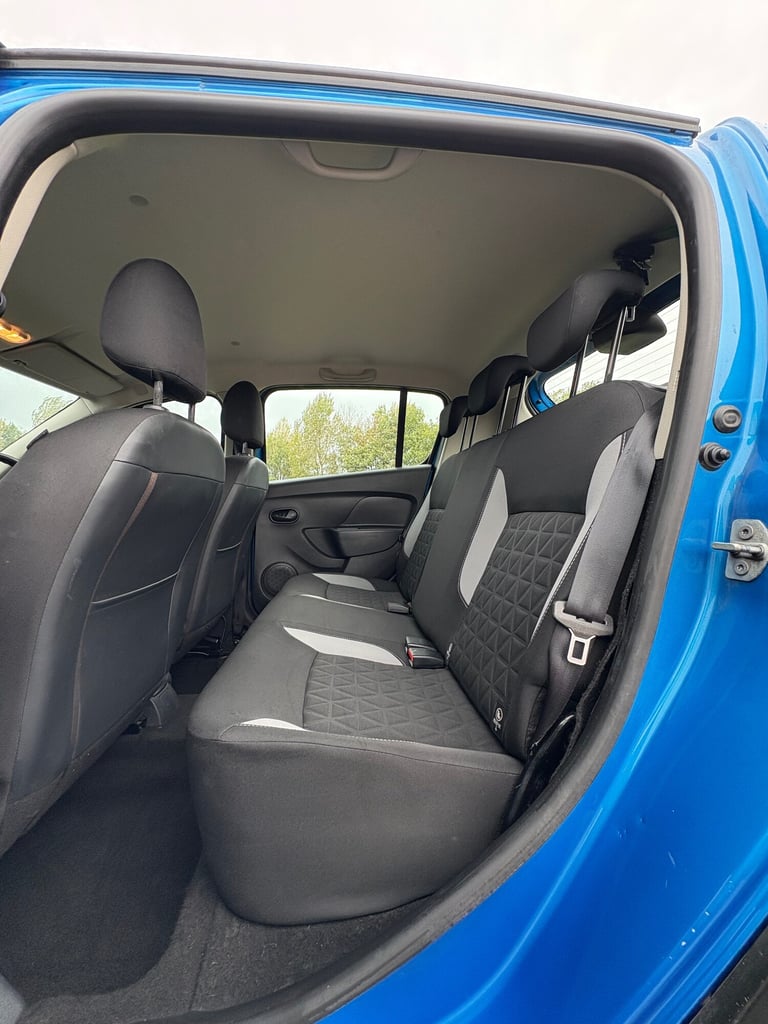 2014 Dacia Sandero Stepway 0.9 TCe Laureate 5dr HATCHBACK Petrol Manual