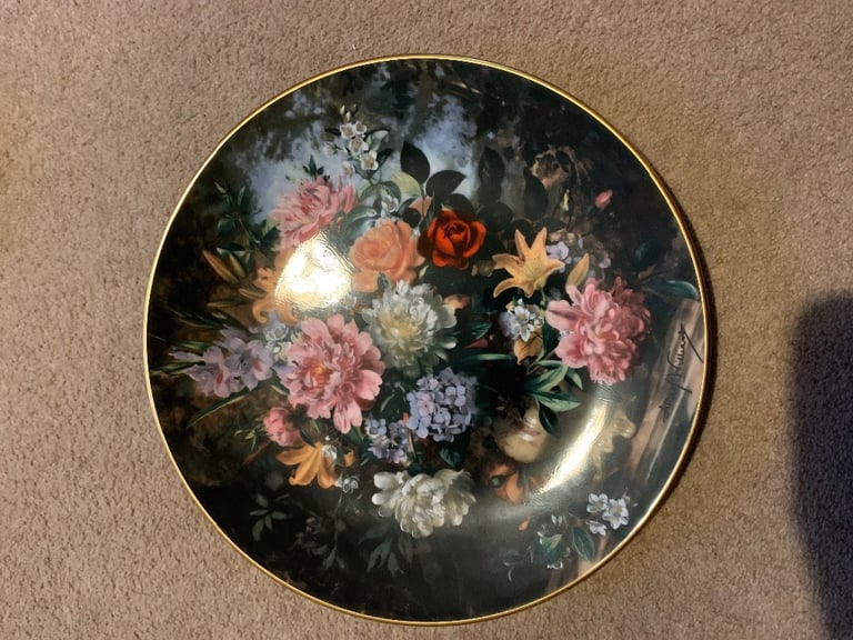 Royal Doulton ceramic plate