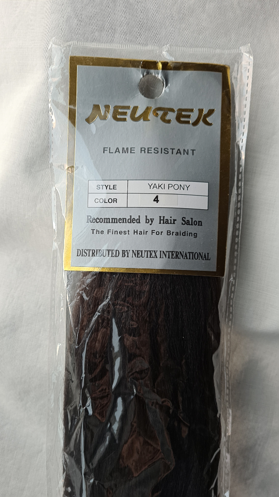 image for 2 available. £10 each. Neutek hair braiding extensions. Yaki pony.  Colour 4. Very long 