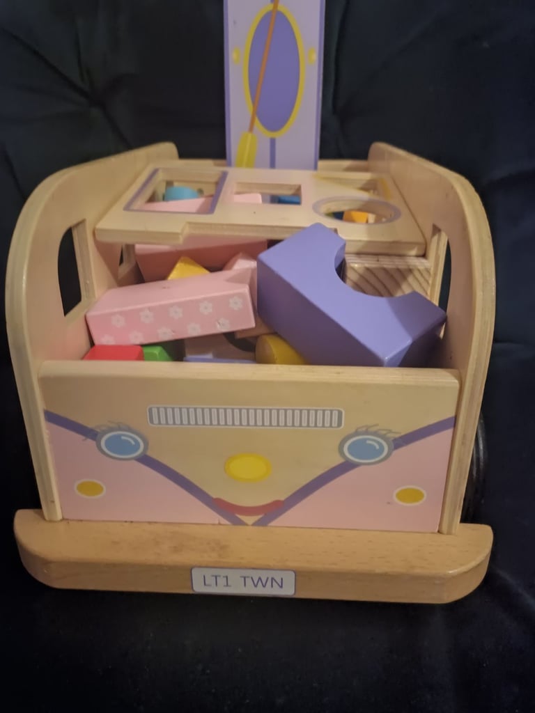 Little town walker and shape sorter