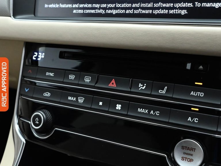 2020 Jaguar XF 2.0d Portfolio Sportbrake 5dr Diesel Auto Euro 6 (s/s) (180 ps) Estate DIESEL Auto...