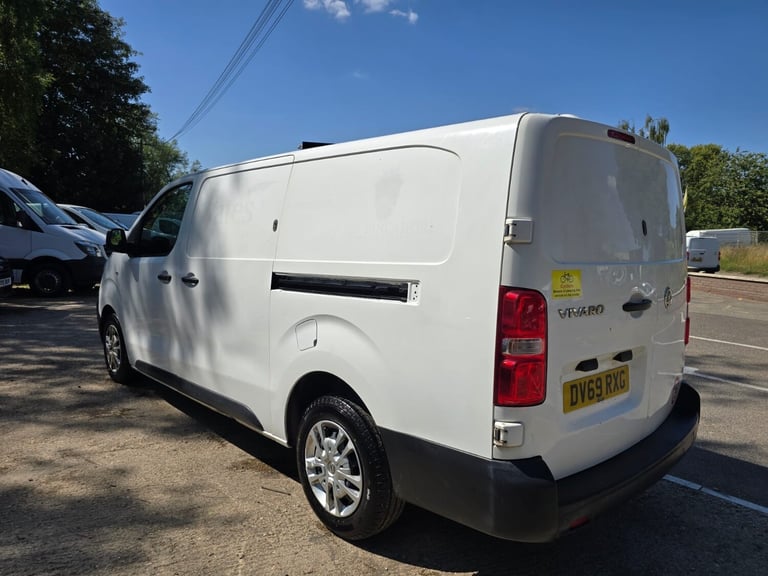 2019 Vauxhall Vivaro 2900 1.5d 100PS Dynamic LWB L2 Van **ONLY 56,000 MILES** PANEL VAN Diesel Ma...