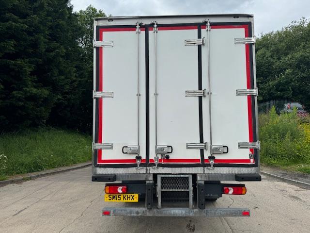 2015 15 DAF LF 220 E6 12 Ton 20ft4 G&A fridge/freezer box side door bulk head 