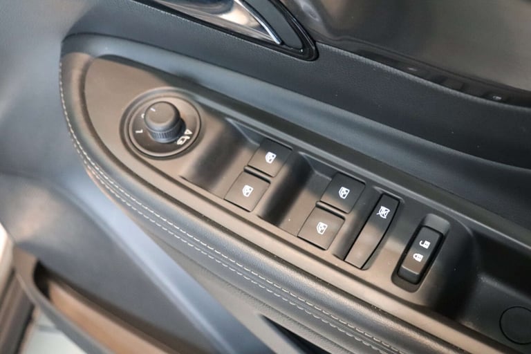 2018 Vauxhall Mokka X 1.4 Mokka X Elite T Auto 5dr SUV Petrol Automatic