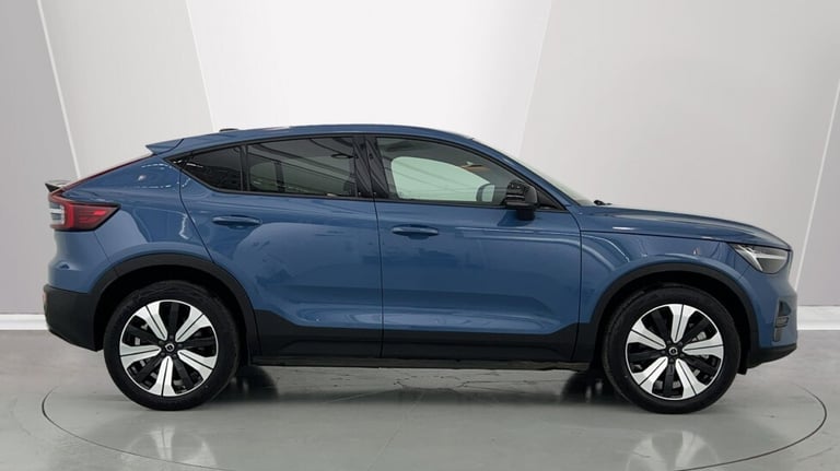 2023 Volvo C40 Recharge Core, Single Motor, Electric Estate Electric Automatic