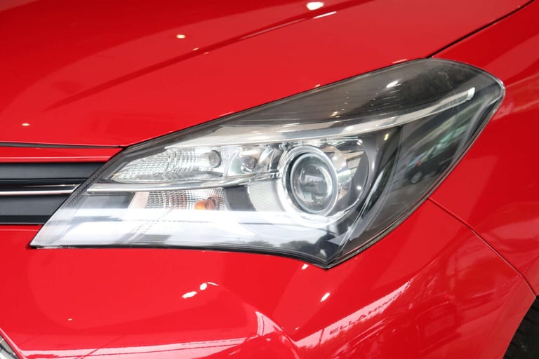 2016 Toyota Yaris 1.3 Yaris Icon VVT-I 5dr Hatchback Petrol Manual