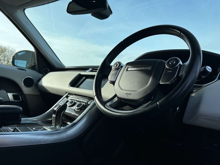 2016 Land Rover Range Rover Sport 3.0 Range Rover Sport HSE SDV6 Auto 4WD 5dr SUV Diesel Automatic