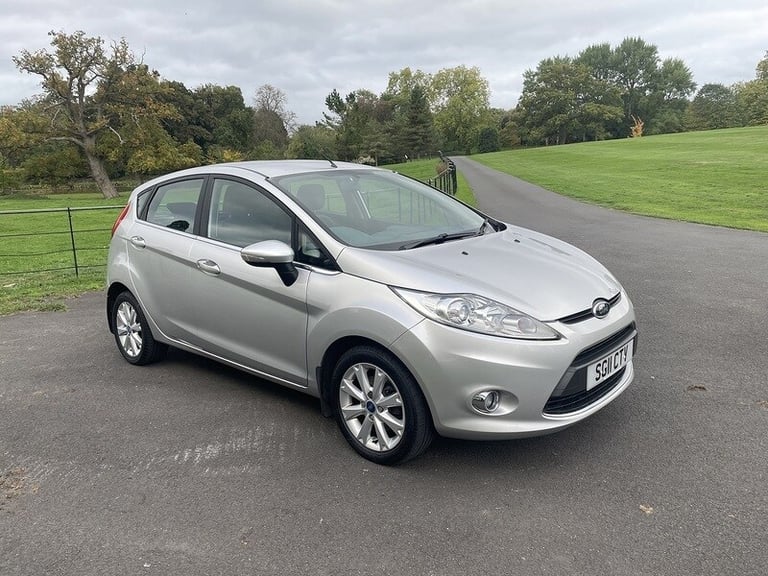  Ford Fiesta Zetec Hatchback Petrol Manual