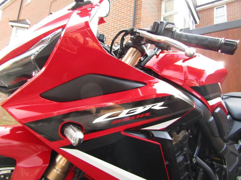 HONDA CBR 650R* ONE OWNER FROM NEW * 7800 MILES * JUST HAD TYRES AND PADS *