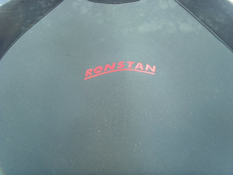 Ronstan 5mm wetsuit