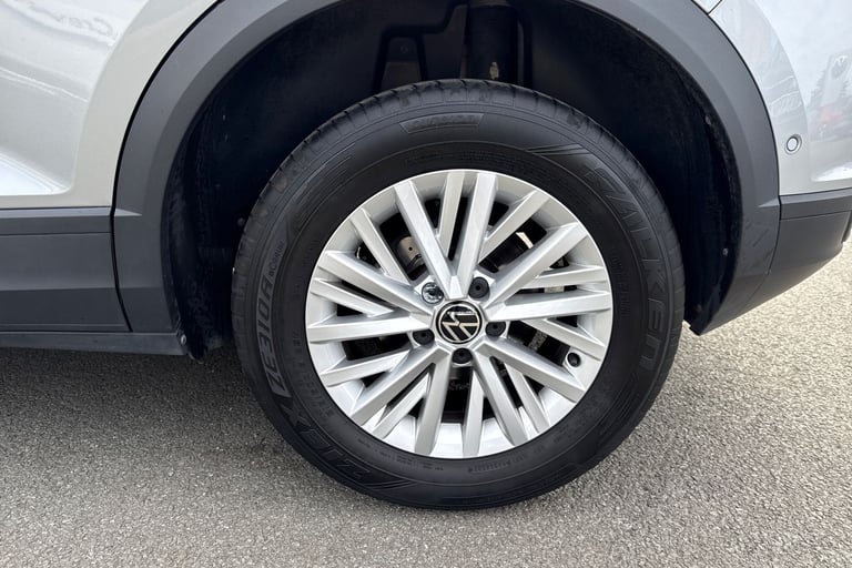 2023 Volkswagen T-Roc 1.5 TSI Life 5dr HATCHBACK PETROL Manual