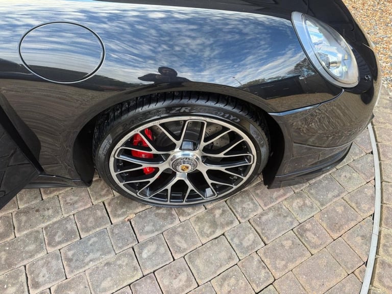 2013 Porsche 911 3.8T 991 Turbo Coupe 2dr Petrol PDK 4WD Euro 5 (500 ps) Coupe Petrol Automatic