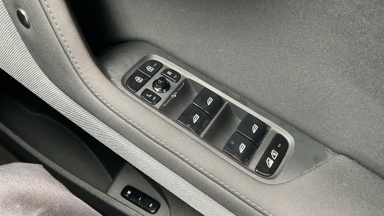 2023 Polestar Polestar 2 Single Motor 69kWh Standard Range Fastback 5dr Electric Auto FWD (231 ps...