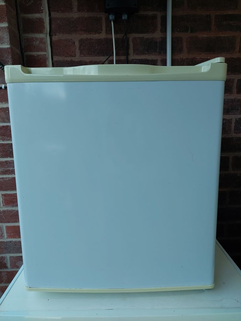 Table Top Freezer 
