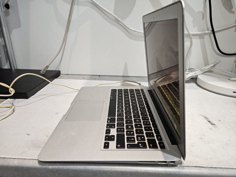MacBook Air 13 inch