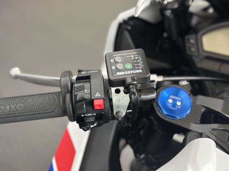 2013 Honda CBR1000RR Fireblade 1000 Super Sports Petrol Manual (178 ps)