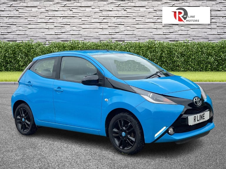image for 2016 Toyota AYGO 1.0 VVT-i x-cite Euro 6 5dr HATCHBACK Petrol Manual
