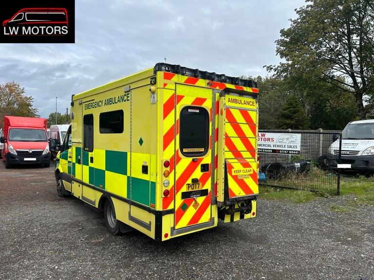 MERCEDES BENZ SPRINTER 519 CDI DIRECT EX AMBULANCE SERIVICS 2017 17 REG EURO 6