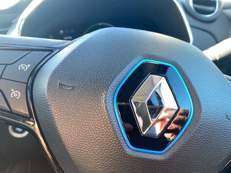 2021 Renault Zoe R110 52kWh Play Hatchback 5dr Electric Auto (i) (107 bhp) Hatchback ELECTRIC Aut...
